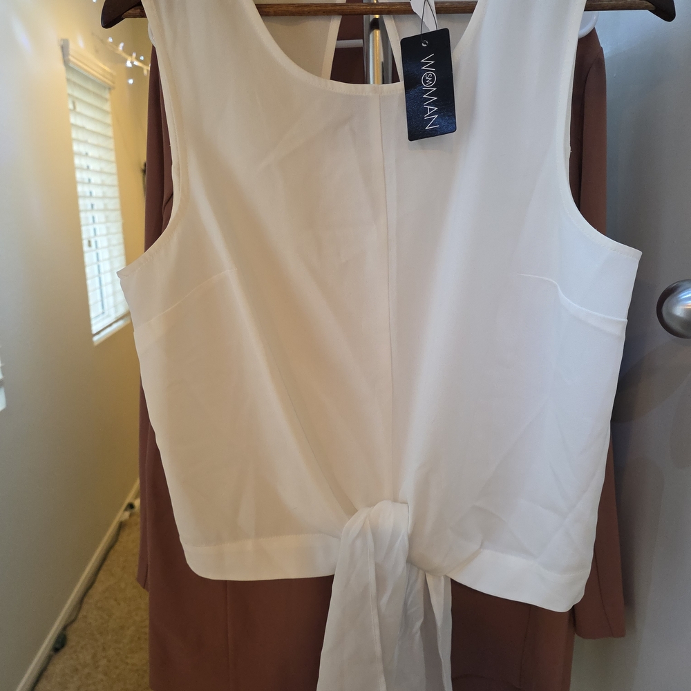 Elegant White Tie-Front Blouse